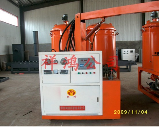 聚氨酯高壓發泡機械設備廠家_服裝服飾欄目